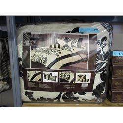 New 7 Piece Queen Size Comforter Set