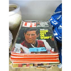 Approximately 20 Vintage Magazines