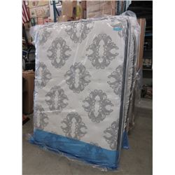 New Queen Size Serta Pillow Top Mattress