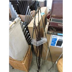 2 Metal Garden Frames & Branches