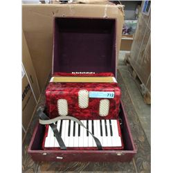 Camillo Jr. Accordion in Case