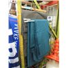 Image 1 : 2 Sheet Sets on 4 Hangers