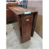 Image 1 : Vintage Drop Side Table with Center Storage