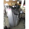 Image 1 : Delonghi 11,000 BTU Air Conditioner