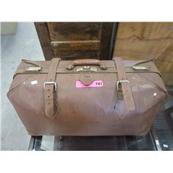 Vintage Carson Suitcase
