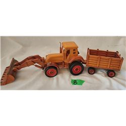 WOODEN TRACTOR WITH WAGON