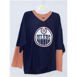 NEW OFFICIALLY LICENSED OILERS JERSEY SIZE MEDIUM