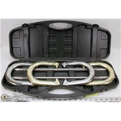 SPALDING HORSESHOES SET WITH HARD PLASTIC CARRY