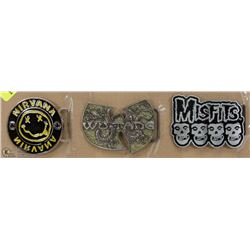 LOT OF THREE BELT BUCKLES