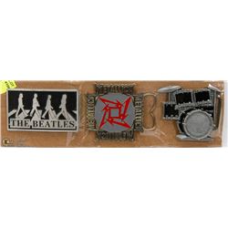 LOT OF THREE BELT BUCKLES