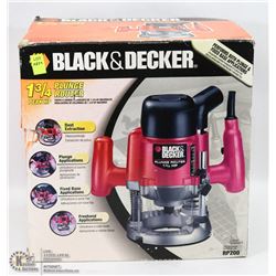 BLACK & DECKER 1-3/4 PLUNGE ROUTER
