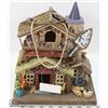 Image 1 : THEMED BIRDHOUSE