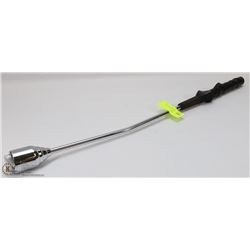 INDOOR/OUTDOOR GOLF SWING PRACTICE CLUB