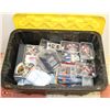 Image 1 : LARGE TOTE OF ASSORTED HOCKEY CARDS MEMORABILIA