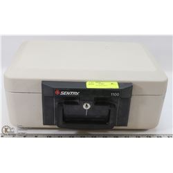 SENTRY SAFE WITH KEY