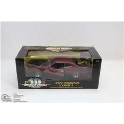 1:18 SCALE DIE CAST CAR IN BOX