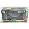 Image 1 : 1:18 SCALE DIE CAST CAR IN BOX