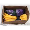 Image 1 : BOX W/2 CLOTH HAMMOCKS - YELLOW &