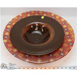 LOT OF 2 CENTER PIECE BOWLS