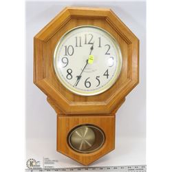 QUARTZ WALL CLOCK