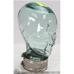 GLASS MANNEQUIN HEAD DISPLAY