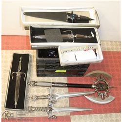 COLLECTION OF 7 DECORATIVE KNIVES 7, IN TOTAL