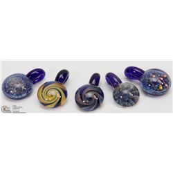 LOT OF 5 HANDMADE GLASS LAMPWORK PENDANTS ON