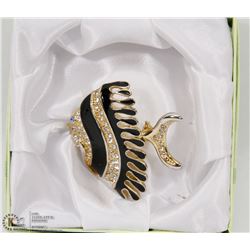 ENAMELED RHINESTONE BROOCH