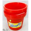 Image 1 : LOT OF 5 PLASTIC BUCKET WITH ROPE HANDLES