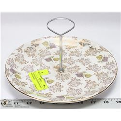 VINTAGE ENGLISH SERVING TRAY WITH HANDLE