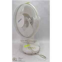 DESKTOP OSCILLATING FAN