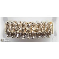 18) 10KT YELLOW GOLD DIAMOND RING