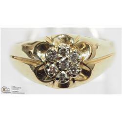 25) 14KT YELLOW-WHITE GOLD 7 DIAMOND MENS RING
