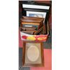 Image 1 : ASSORTMENT OF PICTURES & PICTURE FRAMES