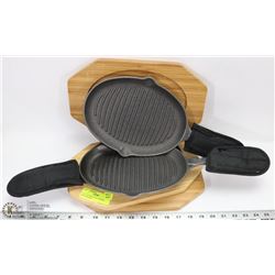 3 PC CAST IRON OVAL GRIDDLE WITH WOODEN