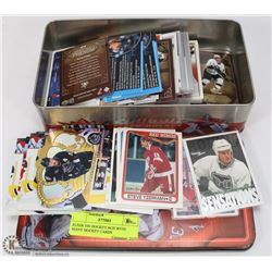 FLEER TIN HOCKEY BOX WITH MANY HOCKEY CARDS