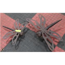 SET OF 2 METAL DRAGONFLY LAWN/GARDEN ORNAMENTS