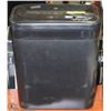 Image 1 : STAPLES PAPER SHREDDER. OFFICE