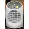 Image 1 : ONE TOUCH OSCILLATING CERAMIC HEATER. HOUSEHOLD
