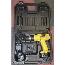 DEWALT 12 VOLT CORDLESS DRILL WITH EXTRA BATTERY