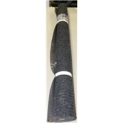 4' X 6' ENTRANCE CARPET. HOUSEHOLD