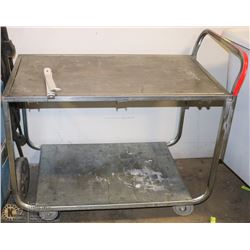 STAINLESS STEEL CART ON CASTORS