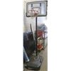 Image 1 : REEBOK BASKETBALL PORTABLE STAND FULL SIZE