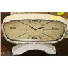 Image 1 : NOSTALGIC MANTLE CLOCK