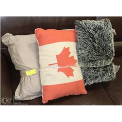 BUNDLE OF THREE ASSORTED PILLOWS.