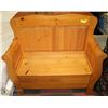 Image 1 : HALL WOOD BENCH WITH STORAGE 41"X45"