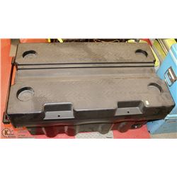 LARGE HEAVY DUTY TOTE ON WHEELS