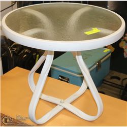 METAL & GLASS WHITE PATIO SIDE TABLE -