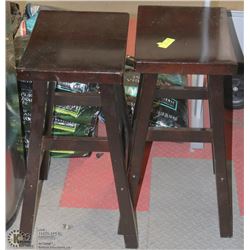 2 COUNTER HEIGHT BAR STOOLS