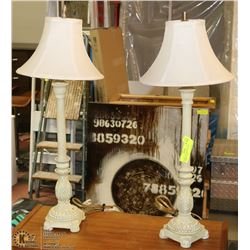 PAIR OF COTTAGE CHIC TABLE LAMPS 25" TALL